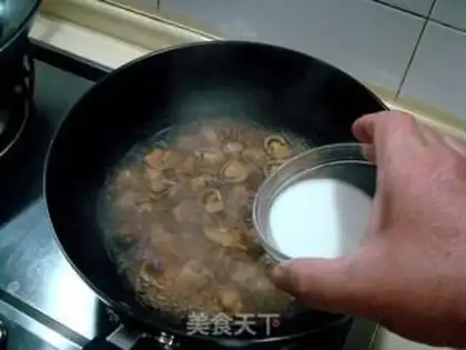 Make Stewed straw mushroom in oyster sauce step 9