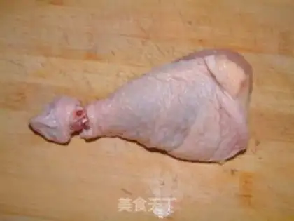 Make Pan-fried chicken legs step 1