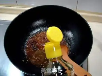 Make Stewed belly with rotten garlic step 4