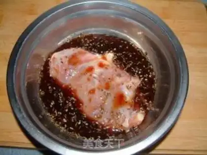 Make Pan-fried chicken legs step 5