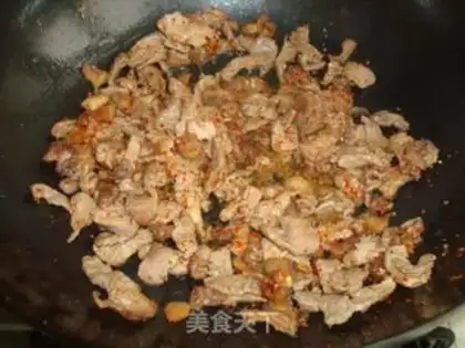 Make stir-fried barbecue step 3
