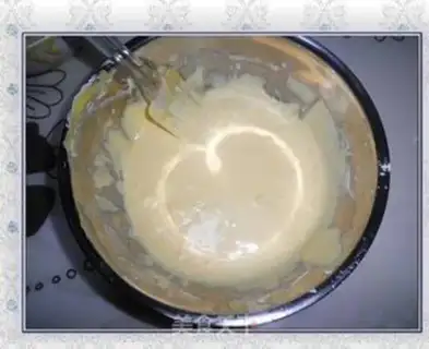Make Qifeng cake roll with kumquat sauce step 4