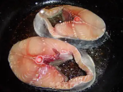Make Pan-fried mackerel step 1