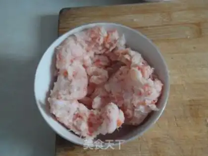Make Shrimp meat, walnut and sesame cake step 1