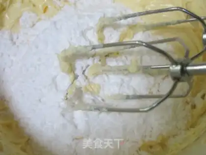 Make almond shortcake step 2