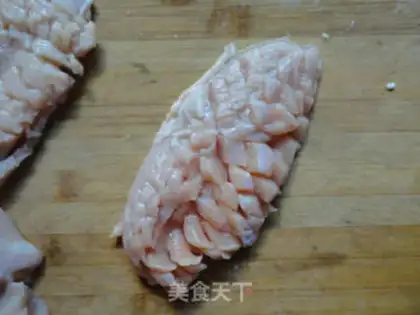 Make Golden Chicken Ball step 1