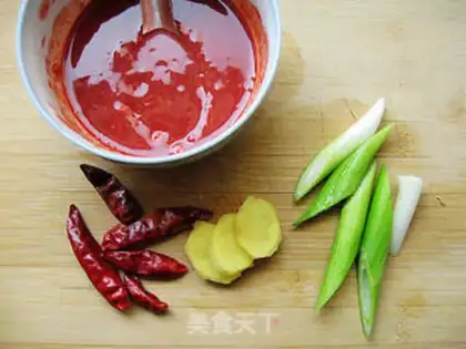 Make fermented bean trotters step 2