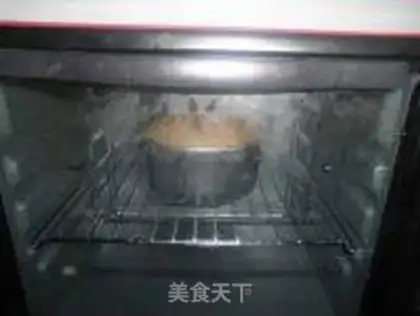 Make Brown sugar Qifeng cake step 7