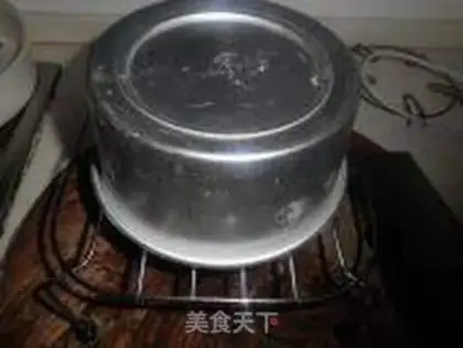Make Brown sugar Qifeng cake step 8