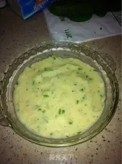Make baked potatoes with cheese step 3
