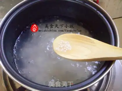 Make Dragon fruit yogurt sago dew step 1