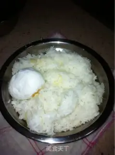 Make Fried rice with chicken sausage and salty egg step 0