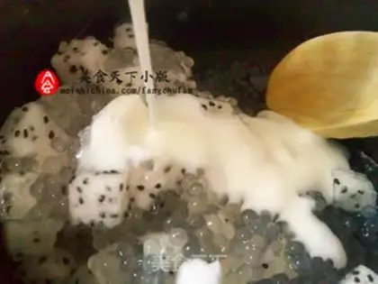 Make Dragon fruit yogurt sago dew step 5