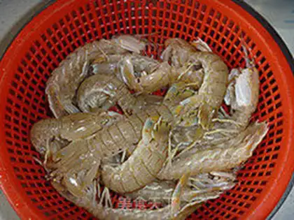 Make Pepper shrimp with salt and pepper step 0