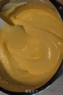Make cake roll step 20