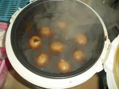 Make tea eggs step 6