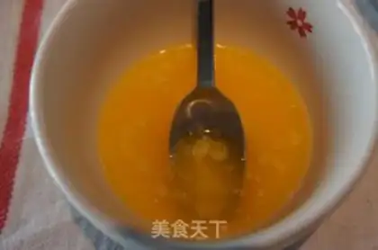 Make cake roll step 23