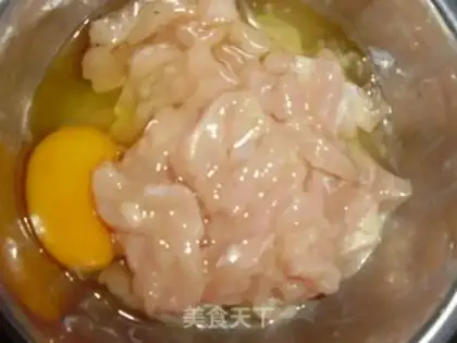 Make stir-fried chicken fillets with fresh orange step 0