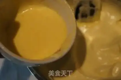 Make cake roll step 26