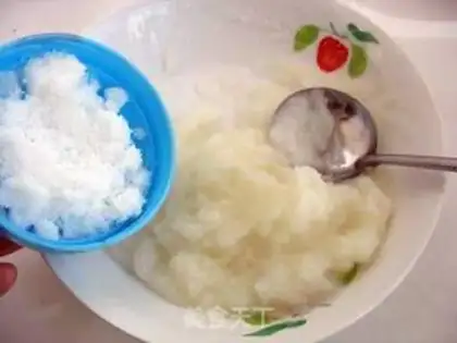 Make Kiwi milkshake step 2