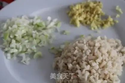 Make Candy wonton step 1