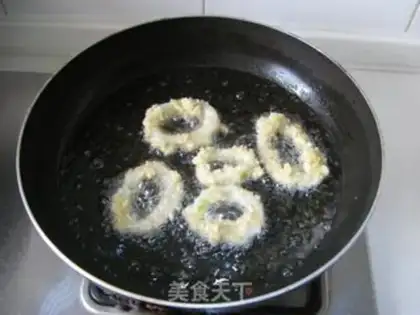 Make Fried squid rings step 5