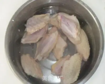 Make Private chicken wings step 0