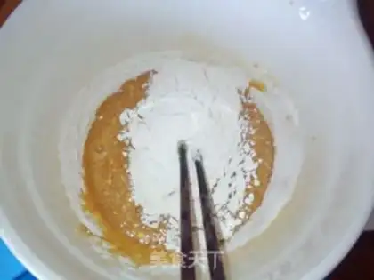 Make Brown sugar sesame cake step 1