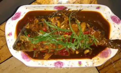 Make braised fish step 4