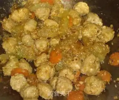 Make Horseshoe tofu meatballs step 4