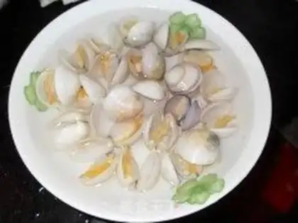Make Clam stewed egg step 2