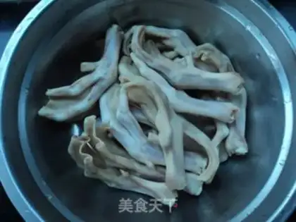 Make stewed duck feet step 1
