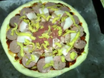 Make Pizza with ham, bacon and vegetables step 21