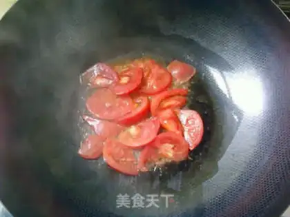 Make Laver, tomato and egg soup step 2