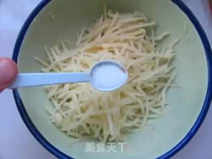 Make Golden Cumin Potato Roast step 1