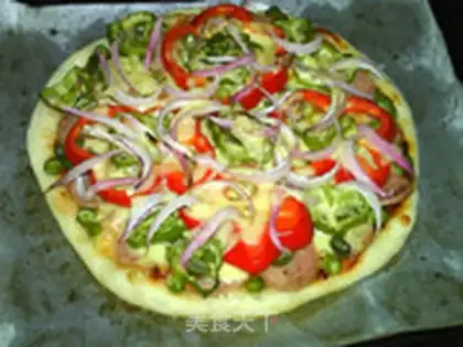 Make Pizza with ham, bacon and vegetables step 27