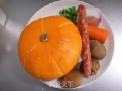 Make Pumpkin sausage braised rice step 0