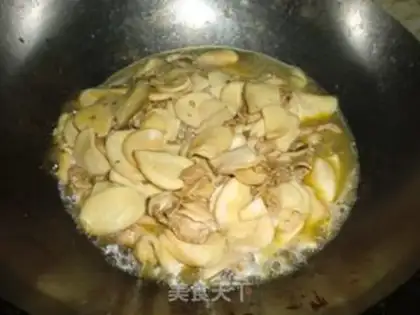 Make stir-fried mushroom with meat step 5