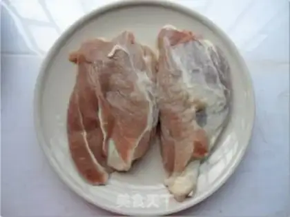 Make Pork paste with black pepper step 0