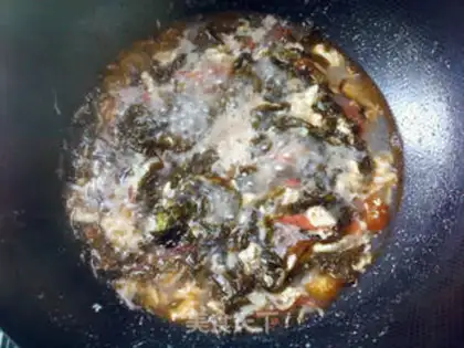 Make Laver, tomato and egg soup step 8