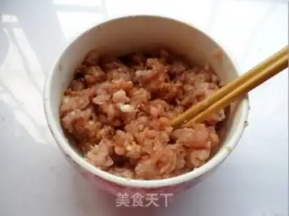 Make Pork paste with black pepper step 2