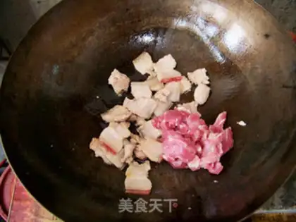 Make Authentic Hunan stir-fried pork step 4