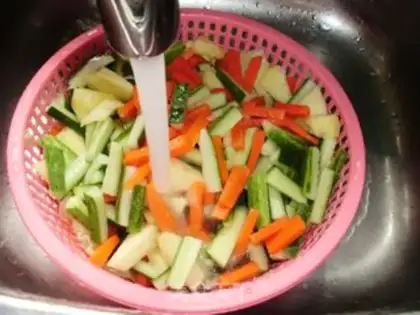 Make assorted salad step 4