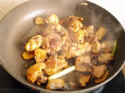 Make Chicken stewed hazel mushroom step 8