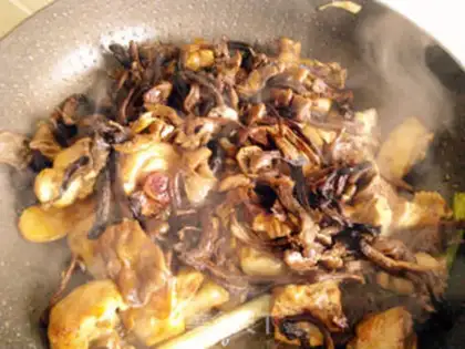 Make Chicken stewed hazel mushroom step 9