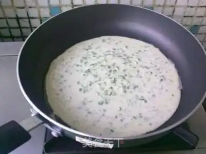 Make onion omelet step 5