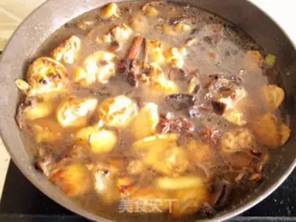 Make Chicken stewed hazel mushroom step 11
