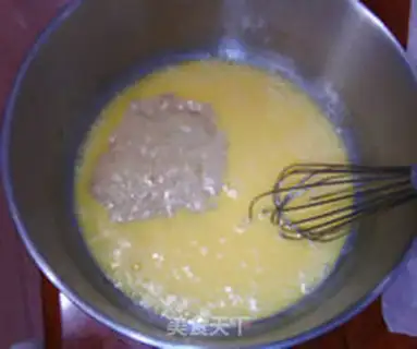 Make Banana Qi Feng Cake Roll step 3