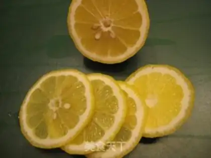 Make honey lemon tea step 0