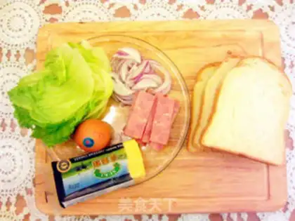 Make club sandwich step 0